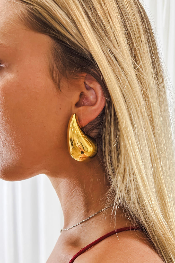Gold Teardrop Earring